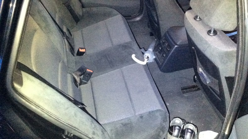 内装後方シート