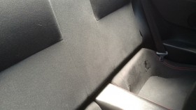 内装後方シート