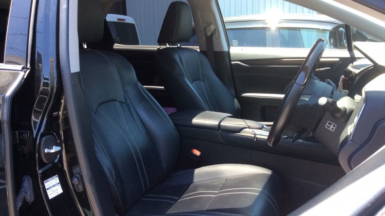 内装前方シート