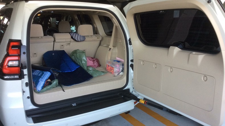 内装トランク