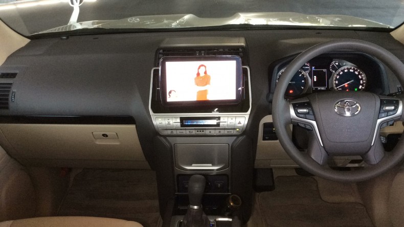 内装インパネ全体