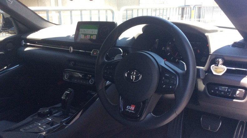 内装インパネ全体