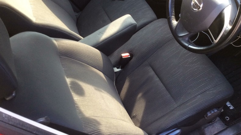 内装前方シート