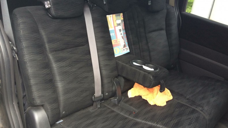 内装後方シート