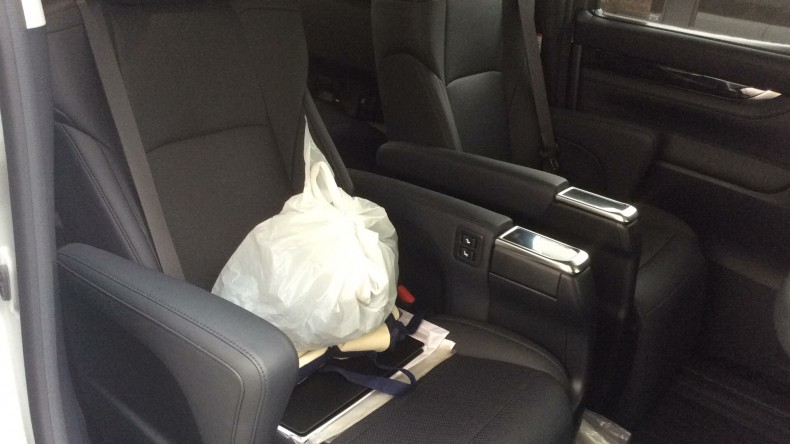 内装後方シート