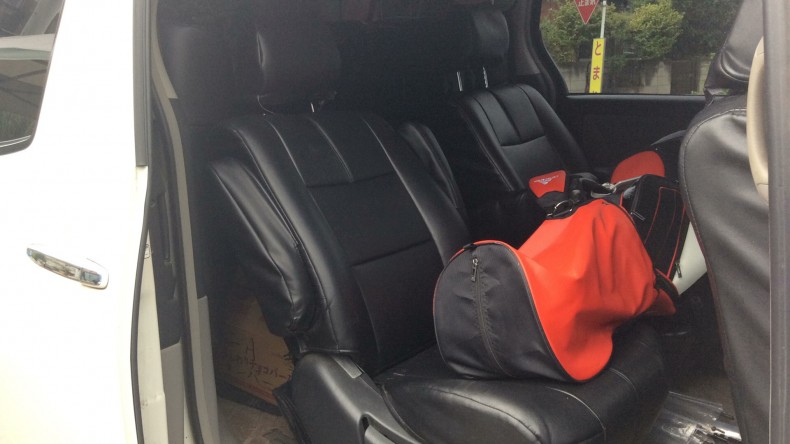 内装後方シート