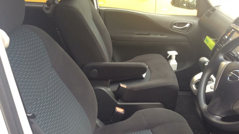 内装前方シート