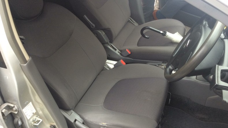 内装前方シート