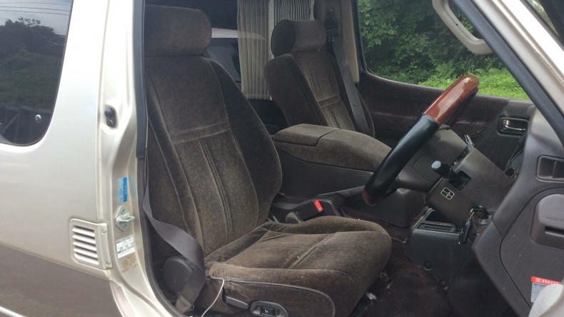 内装前方シート