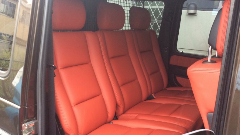 内装後方シート