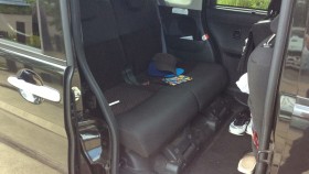 内装後方シート