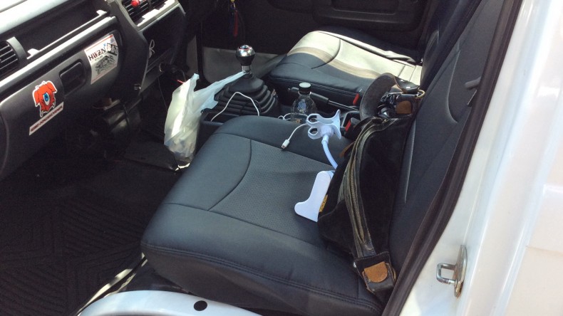 内装後方シート