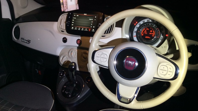 内装インパネ全体