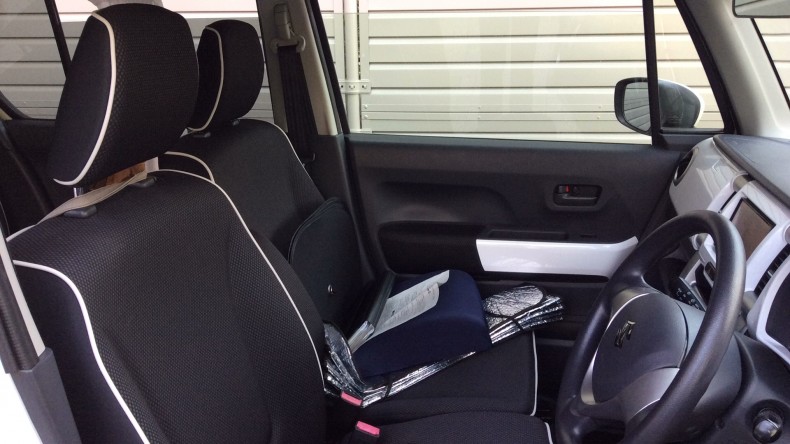 内装前方シート