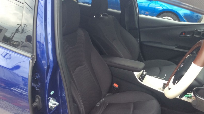 内装前方シート