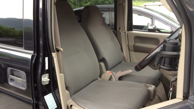 内装前方シート