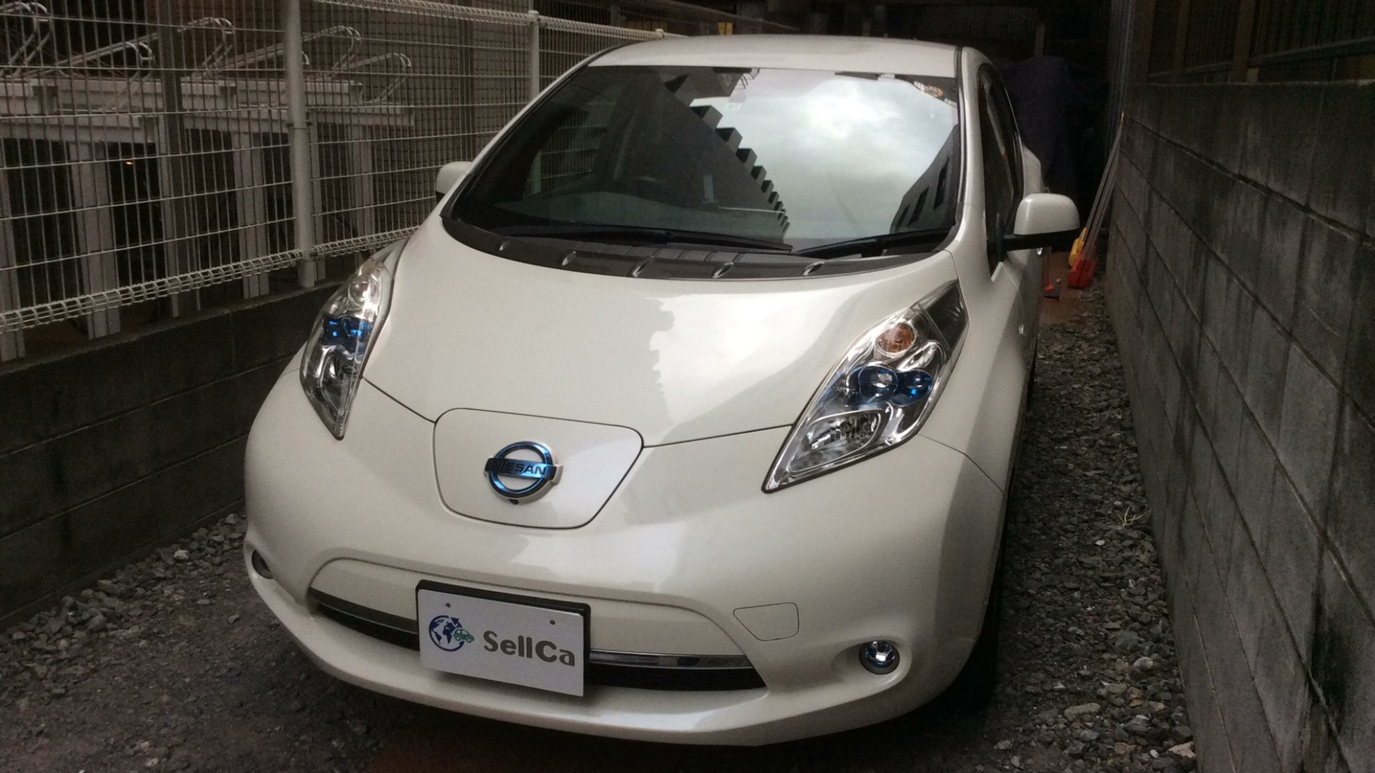 日産　リーフの車種サムネイル画像