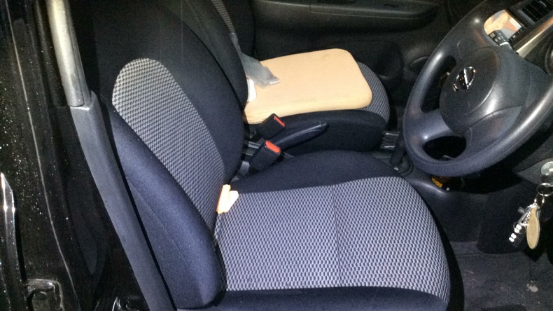 内装前方シート