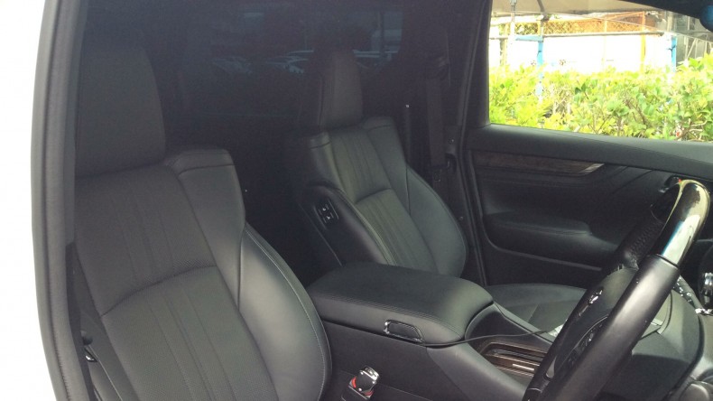 内装前方シート