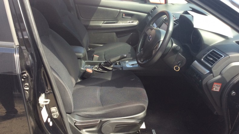 内装前方シート