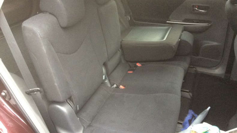 内装後方シート