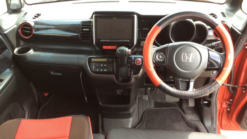 内装インパネ全体