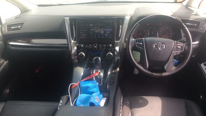 内装インパネ全体