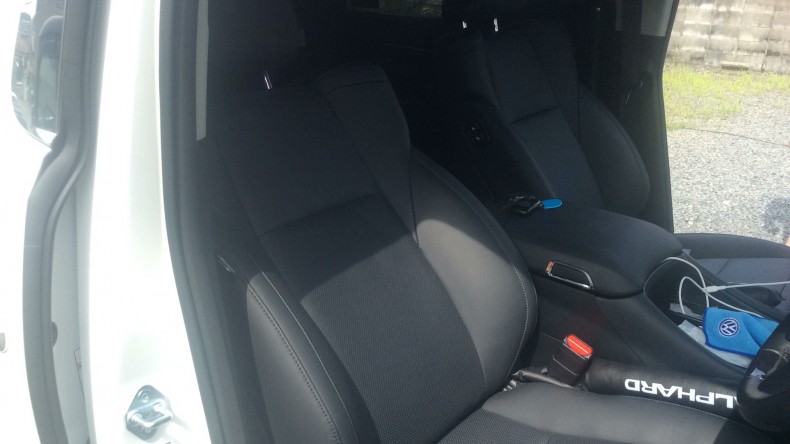 内装前方シート