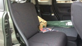 内装後方シート