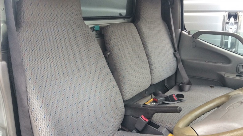 内装前方シート