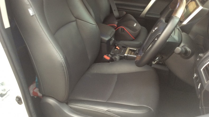 内装前方シート