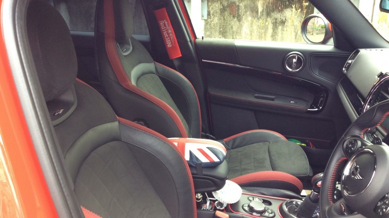 内装前方シート