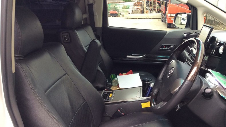 内装前方シート