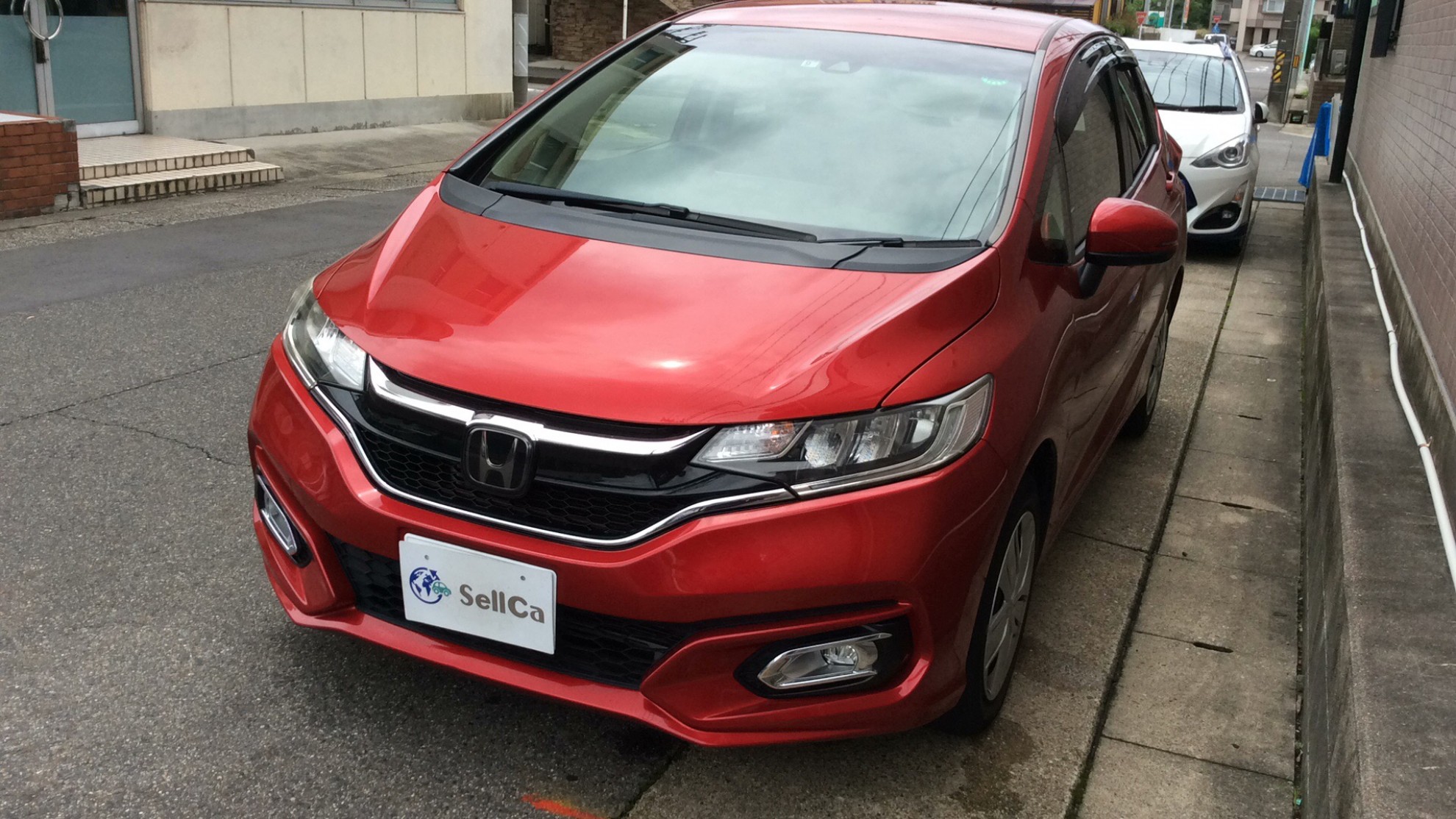 ホンダ　フィットの車種サムネイル画像