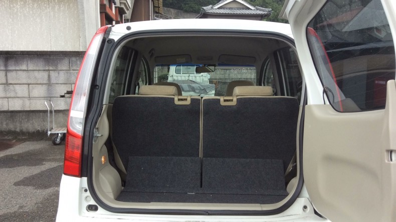 内装トランク