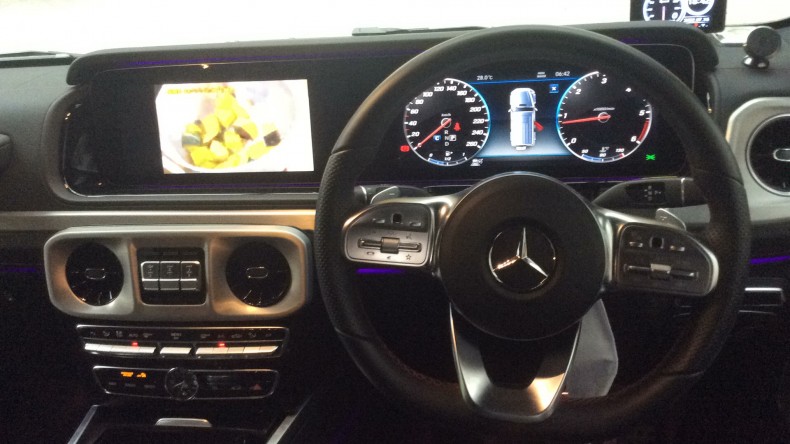 内装インパネ全体