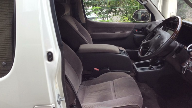 内装前方シート