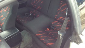 内装後方シート