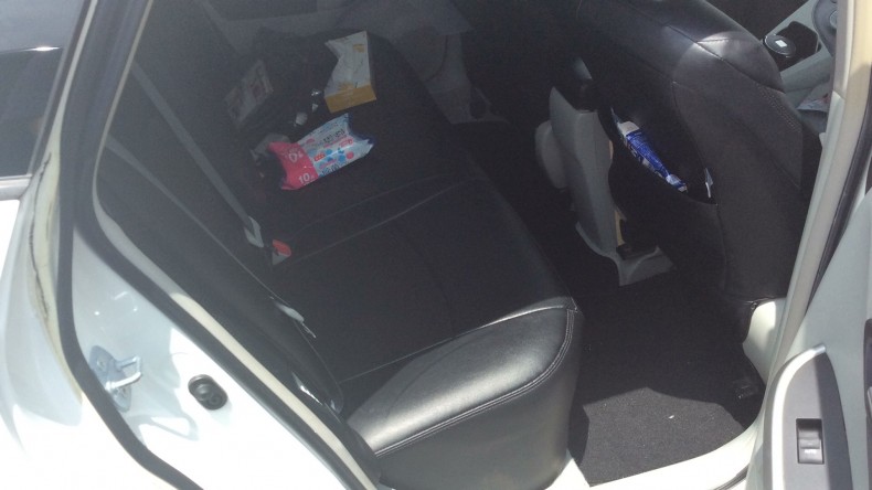 内装後方シート