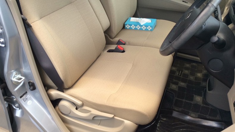 内装前方シート