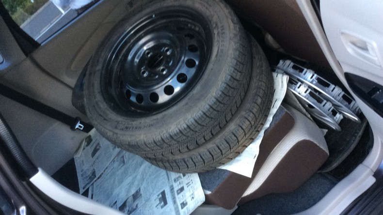 内装後方シート