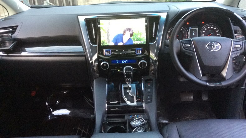 内装インパネ全体