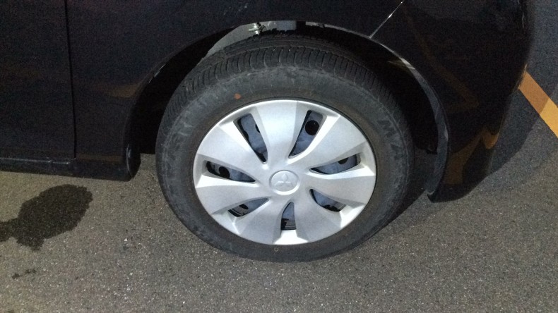 タイヤホイール前