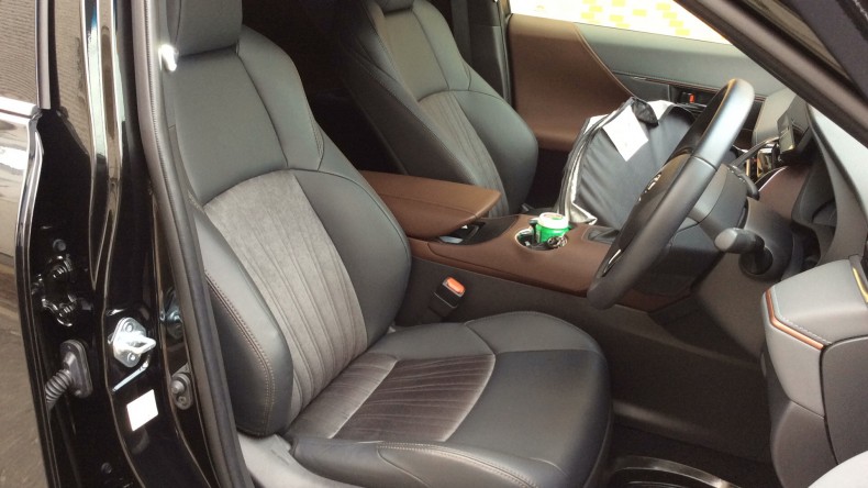 内装前方シート