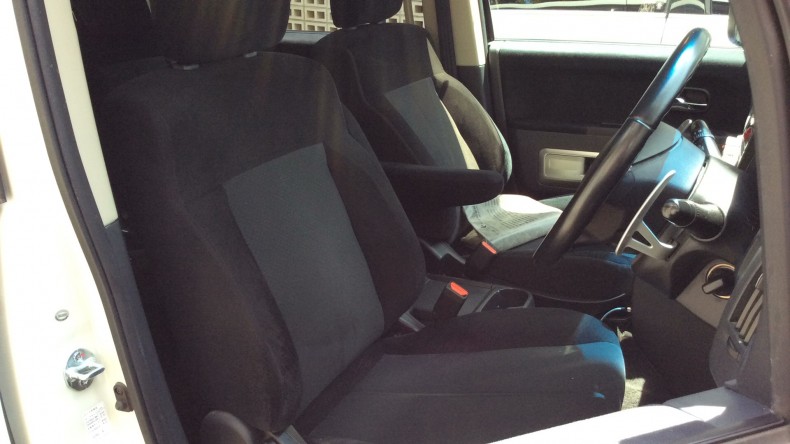 内装前方シート