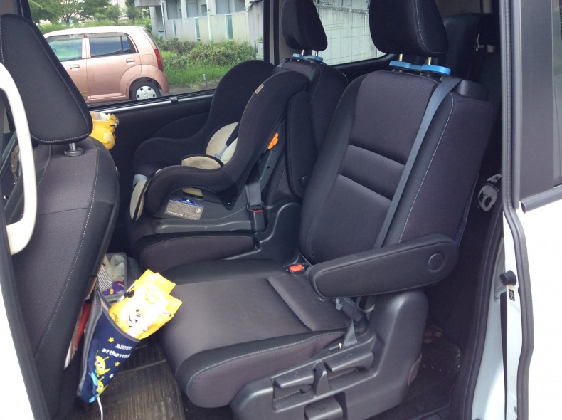 内装後方シート