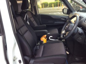 内装前方シート