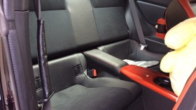 内装後方シート