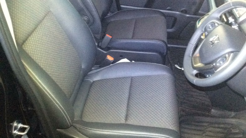 内装前方シート