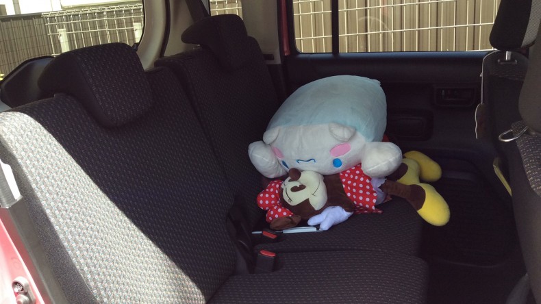 内装後方シート